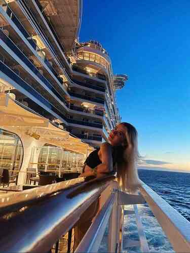 Full List of Royal Caribbean® Customer® Contact Numbers in the USA: A Official 2025 Guide poster